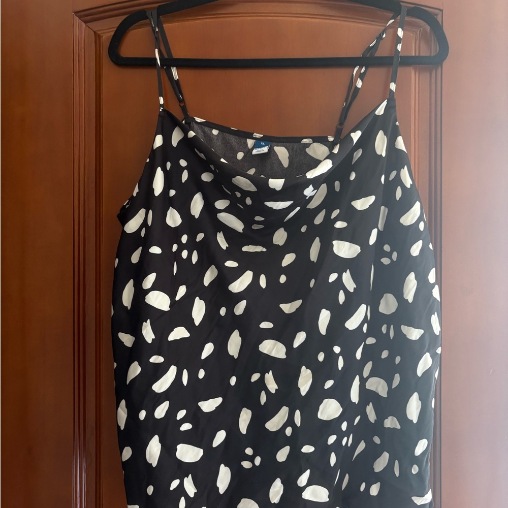 Old Navy Black and White Patterned Camisole